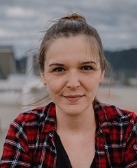 Vasiri Janine BeraterInnen Portrait